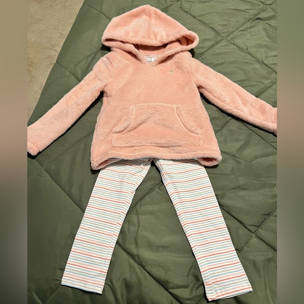 Carters matching hooded sweater and legging set 3T- NWT